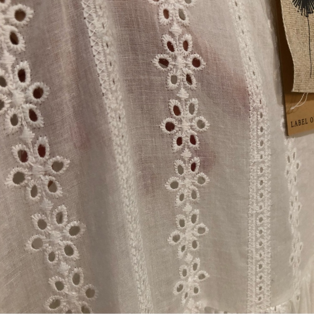NEW Label of Love White eyelet Dress M - Picture 7 of 10